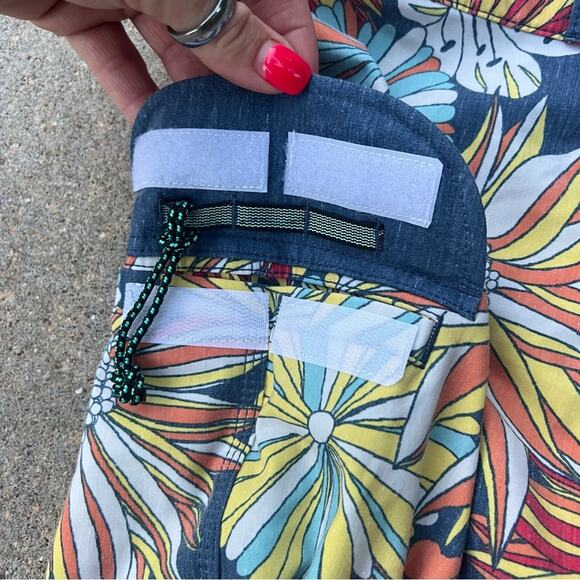 Vissla Sunflower Mum Sunset Floral Board Shorts Swim Trunks NEW - Picture 4 of 8